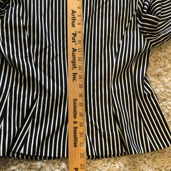 Sz L Chaps Black White Pinstriped LS Button Up Blazer, Cotton - Picture 8 of 8